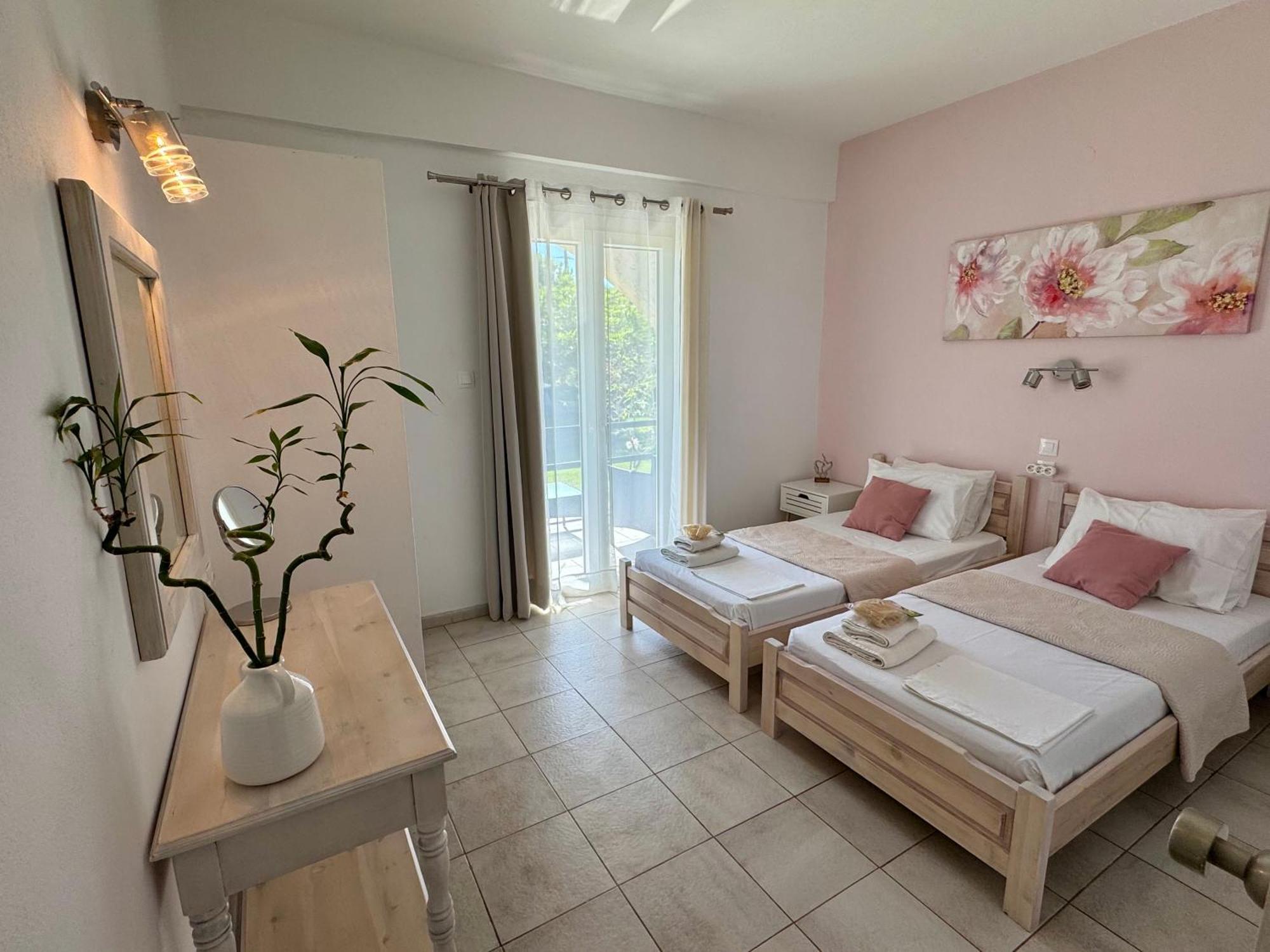 Sungate Villas Almiros Beach Eksteriør bilde