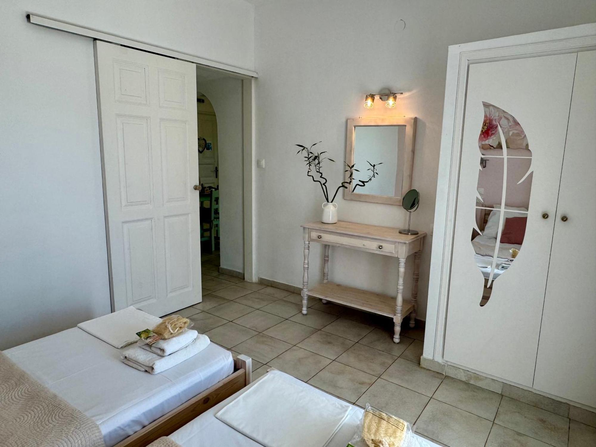Sungate Villas Almiros Beach Eksteriør bilde